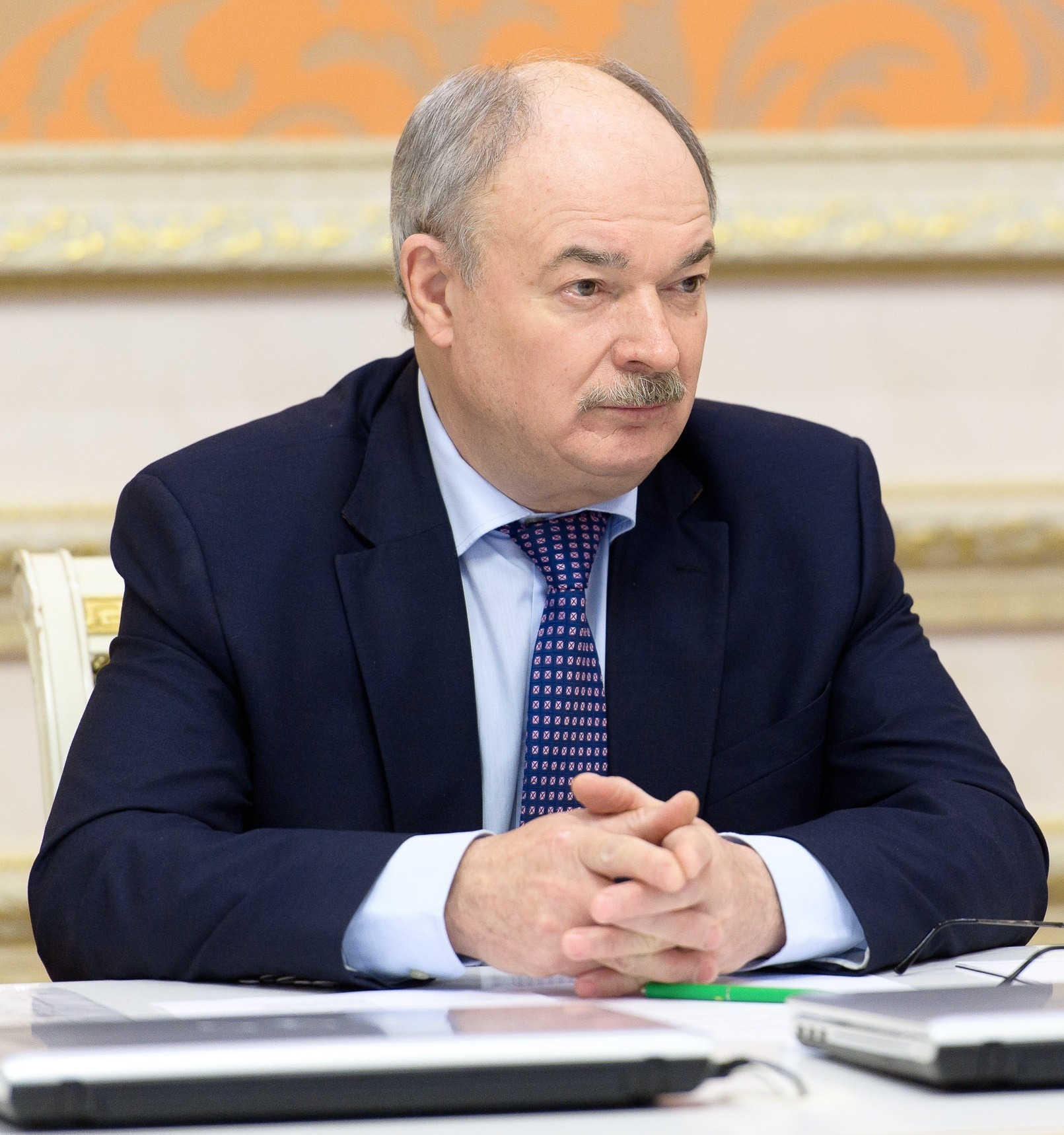 «Стихи не должны превращаться в поэтическое селфи» – воронежские поэты